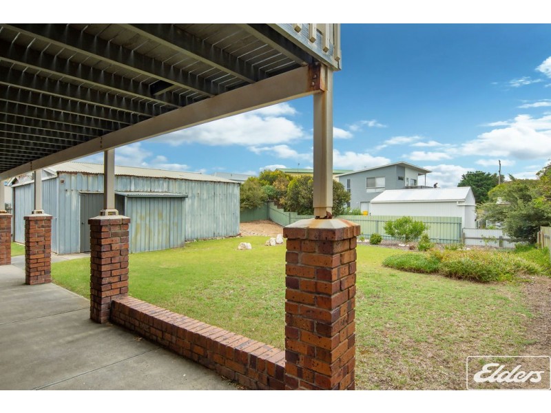 17 Hero Avenue, Middleton SA 5213