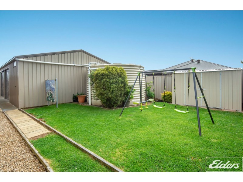 18 Lawrence Street, Goolwa North SA 5214