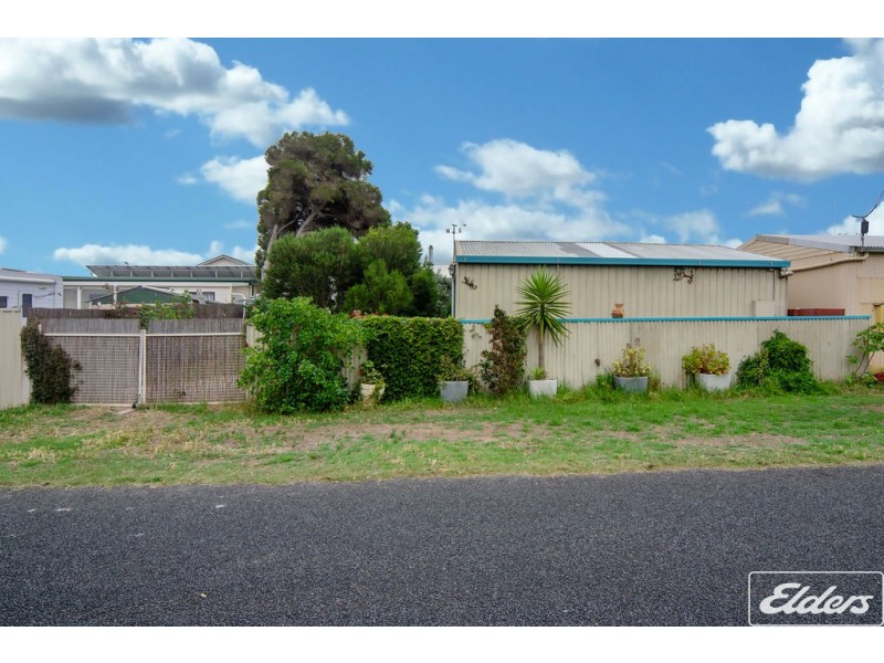 50 Sidney Parade, Hindmarsh Island SA 5214