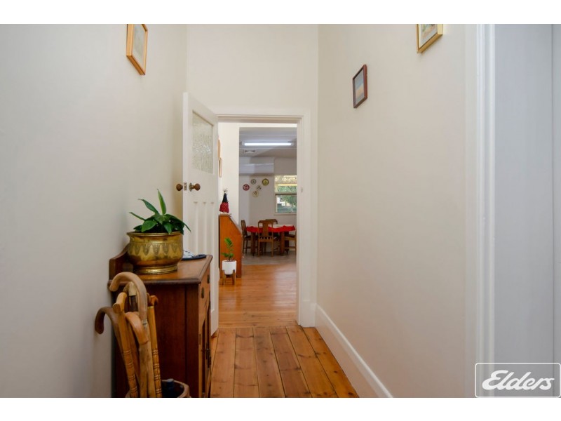 25 Hill Street, Victor Harbor SA 5211