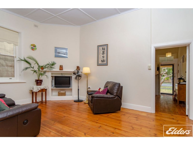 25 Hill Street, Victor Harbor SA 5211