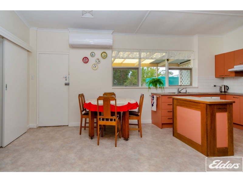 25 Hill Street, Victor Harbor SA 5211