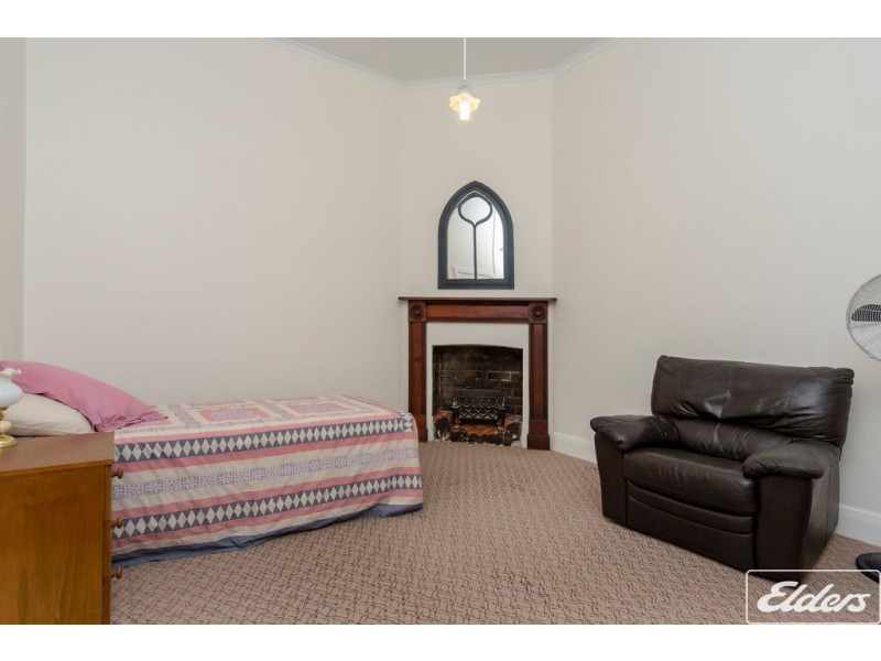 25 Hill Street, Victor Harbor SA 5211
