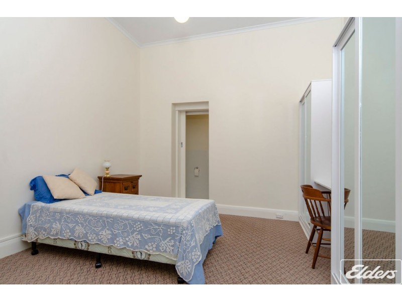 25 Hill Street, Victor Harbor SA 5211