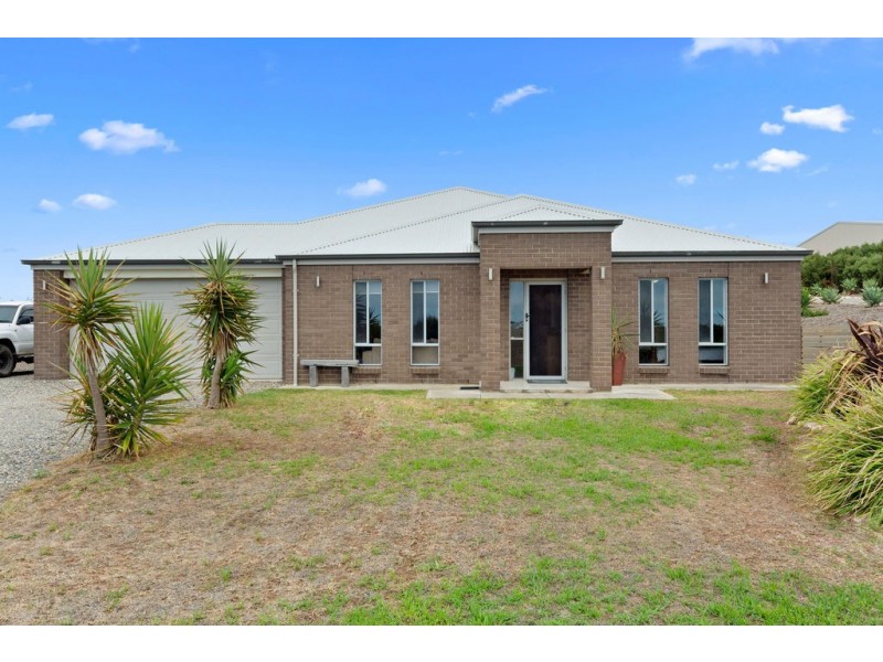 27 Gow Drive, Hindmarsh Island SA 5214