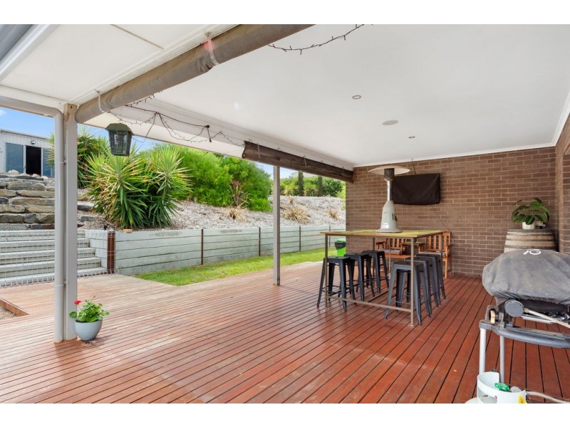 27 Gow Drive, Hindmarsh Island SA 5214