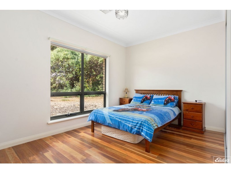 7 Captain Sturt Road, Hindmarsh Island SA 5214