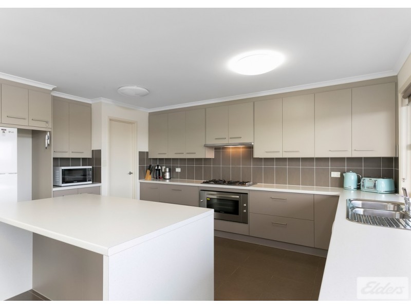 25 Blanche Parade, Hindmarsh Island SA 5214