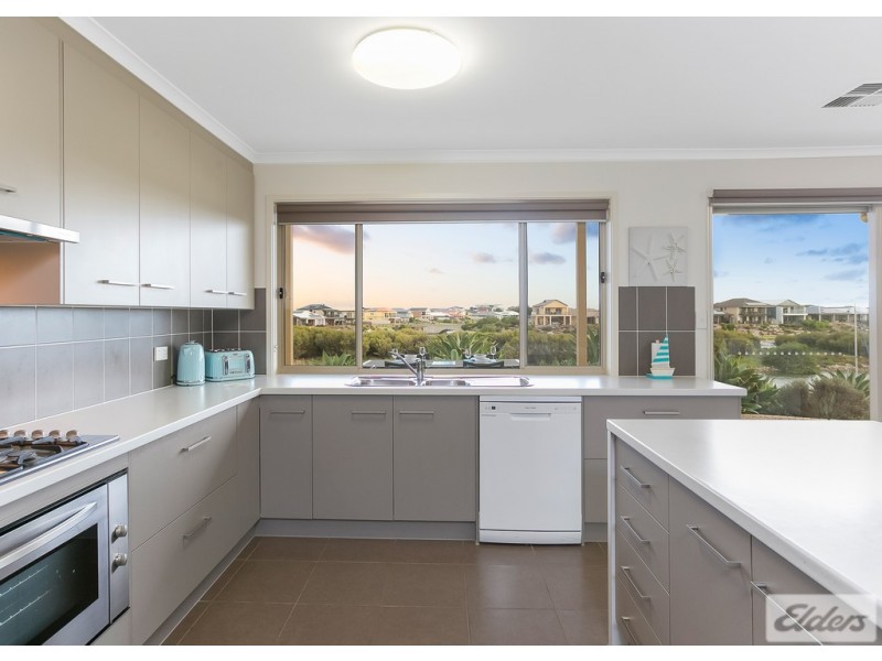 25 Blanche Parade, Hindmarsh Island SA 5214