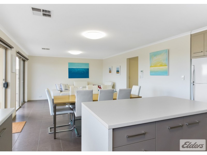 25 Blanche Parade, Hindmarsh Island SA 5214