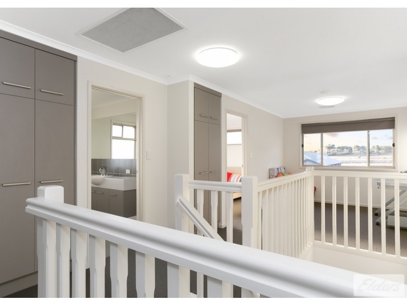 25 Blanche Parade, Hindmarsh Island SA 5214