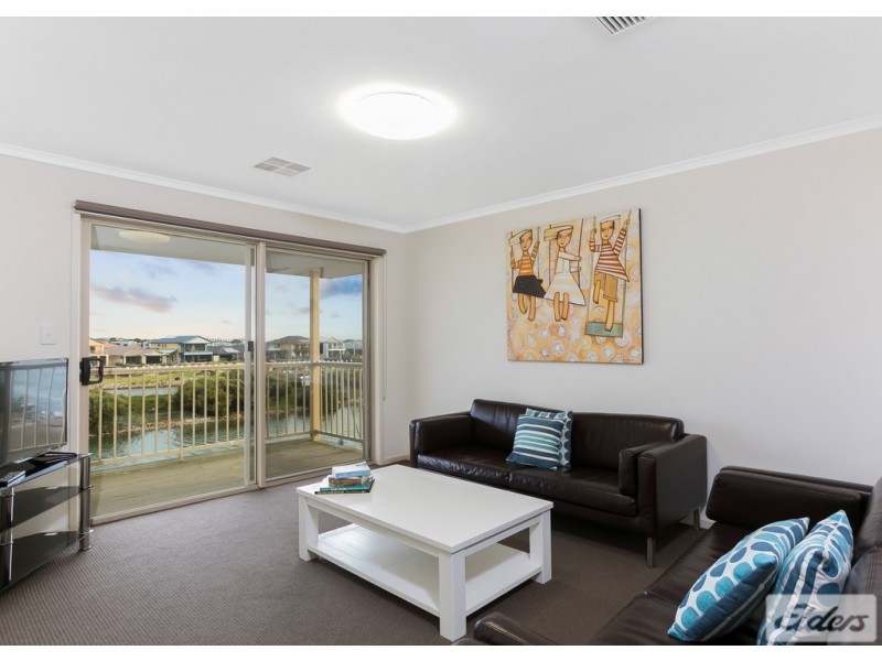 25 Blanche Parade, Hindmarsh Island SA 5214
