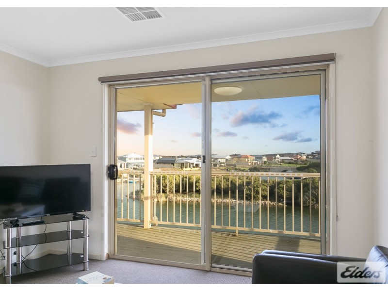 25 Blanche Parade, Hindmarsh Island SA 5214