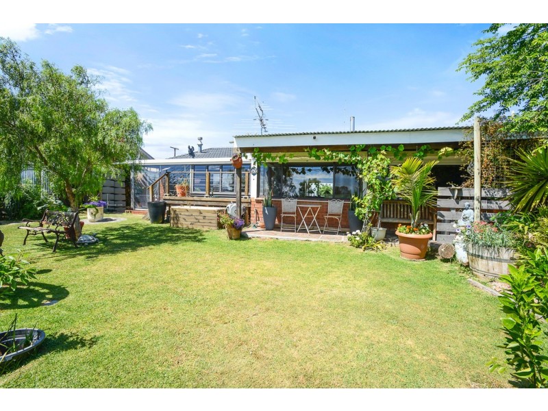 20 Sidney Parade, Hindmarsh Island SA 5214