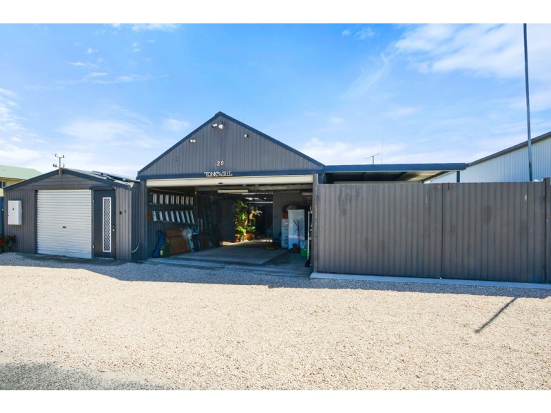 20 Sidney Parade, Hindmarsh Island SA 5214