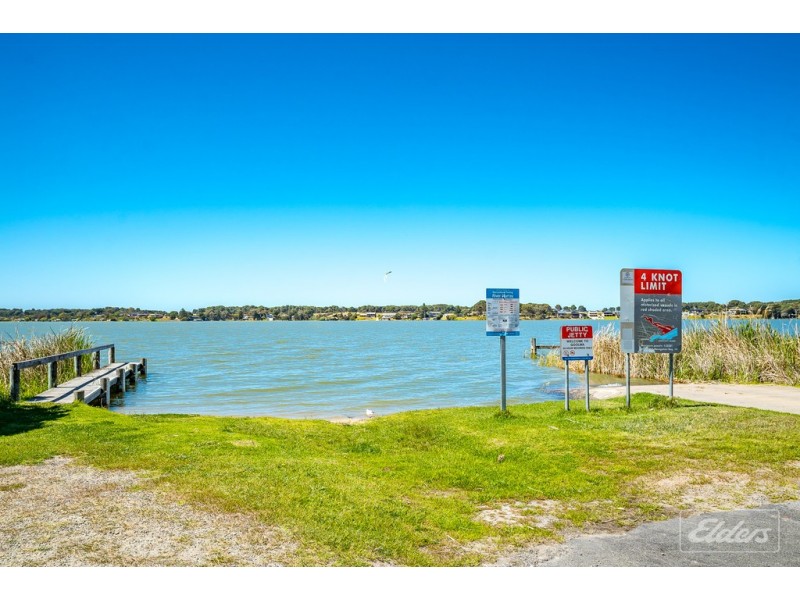 1 Noble Avenue, Goolwa North SA 5214