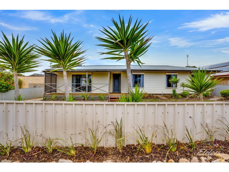 10 Merrett Avenue, Goolwa Beach SA 5214