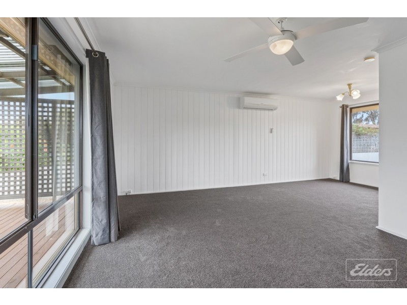 10 Merrett Avenue, Goolwa Beach SA 5214