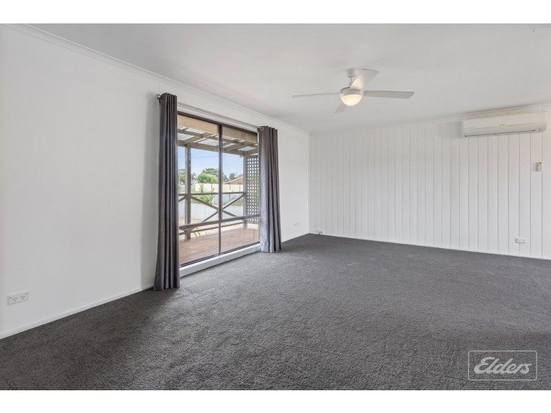 10 Merrett Avenue, Goolwa Beach SA 5214