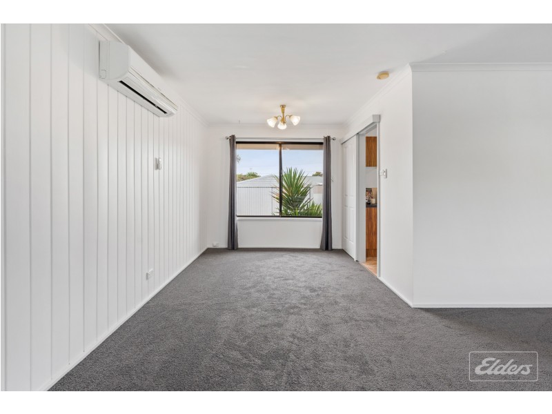 10 Merrett Avenue, Goolwa Beach SA 5214