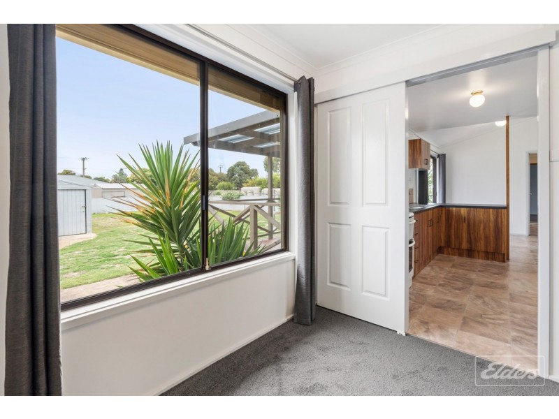 10 Merrett Avenue, Goolwa Beach SA 5214