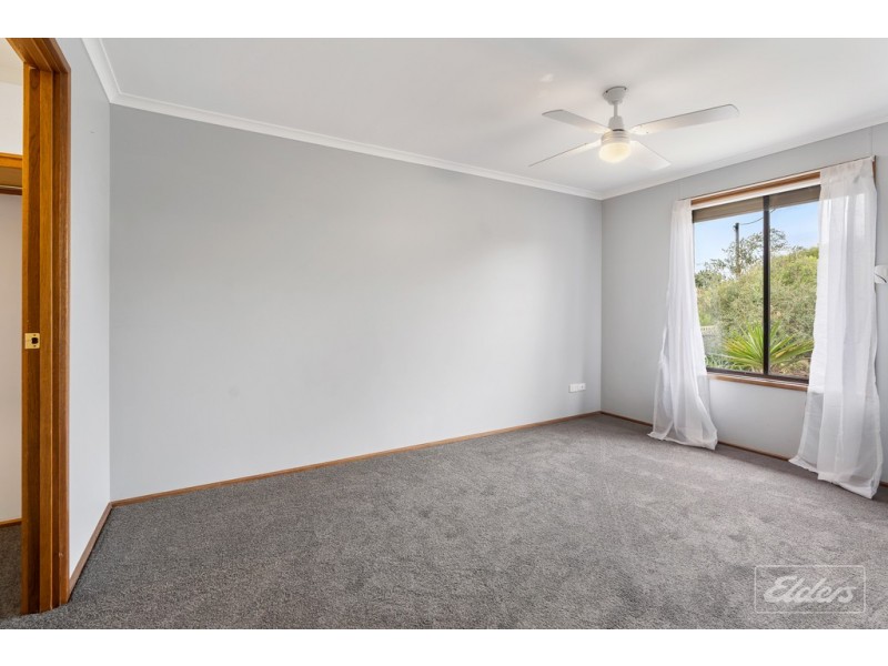 10 Merrett Avenue, Goolwa Beach SA 5214