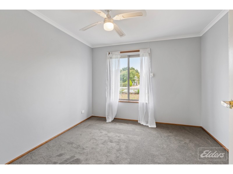 10 Merrett Avenue, Goolwa Beach SA 5214