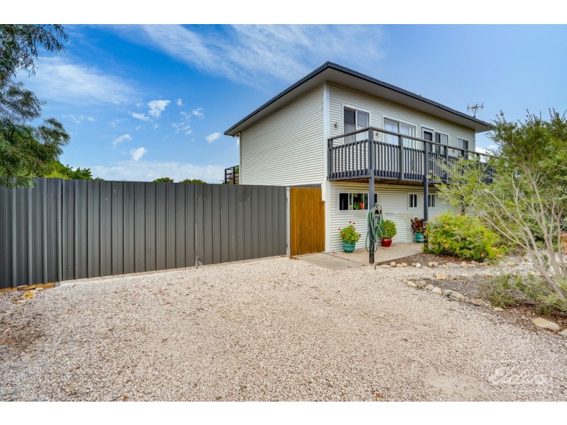 9 Sandland Street, Goolwa South SA 5214