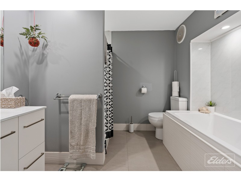 9 Sandland Street, Goolwa South SA 5214