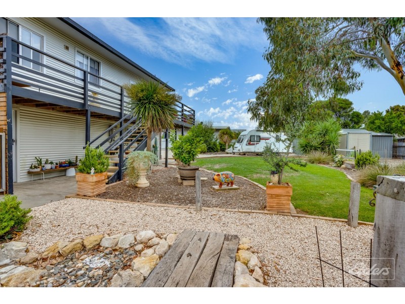 9 Sandland Street, Goolwa South SA 5214