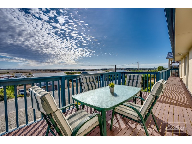 3 Hero Avenue, Middleton SA 5213