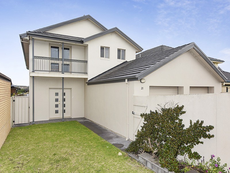 21 Britannia Parade, Hindmarsh Island SA 5214