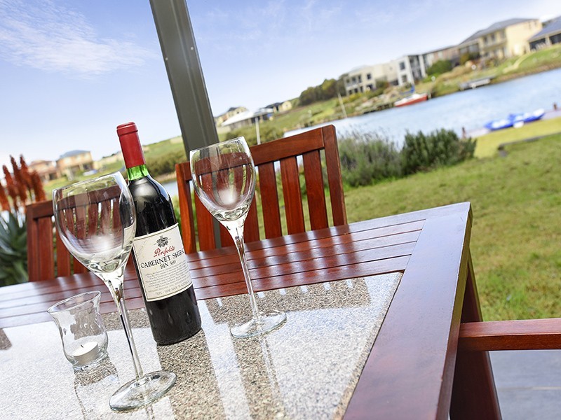 21 Britannia Parade, Hindmarsh Island SA 5214