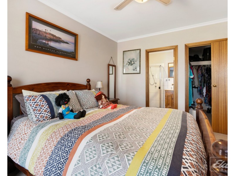 11 Glassenbury Street, Goolwa Beach SA 5214