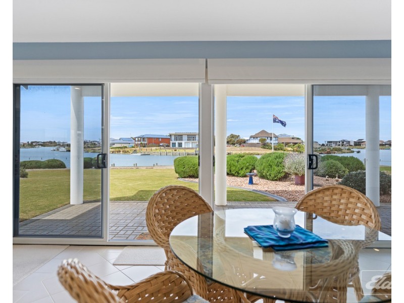 4 Arcadia Avenue, Hindmarsh Island SA 5214