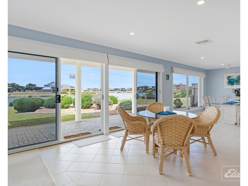 4 Arcadia Avenue, Hindmarsh Island SA 5214