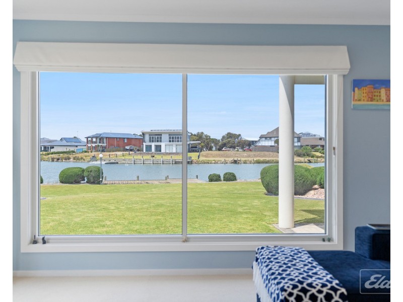 4 Arcadia Avenue, Hindmarsh Island SA 5214