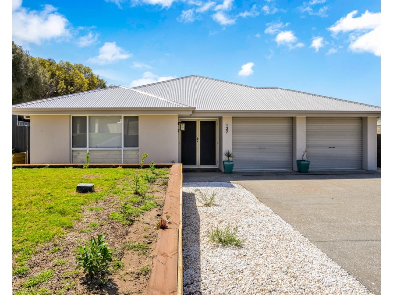 127 Excelsior Parade, Hindmarsh Island SA 5214