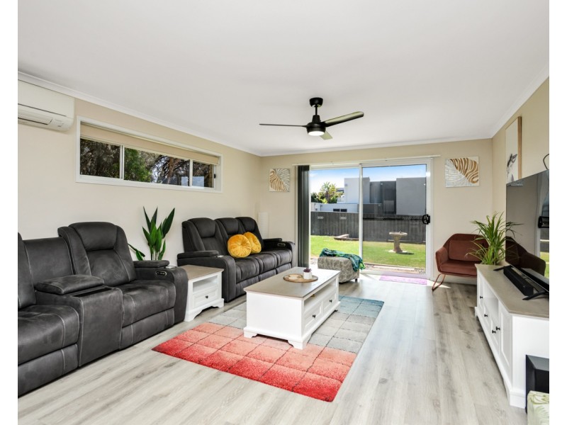 127 Excelsior Parade, Hindmarsh Island SA 5214