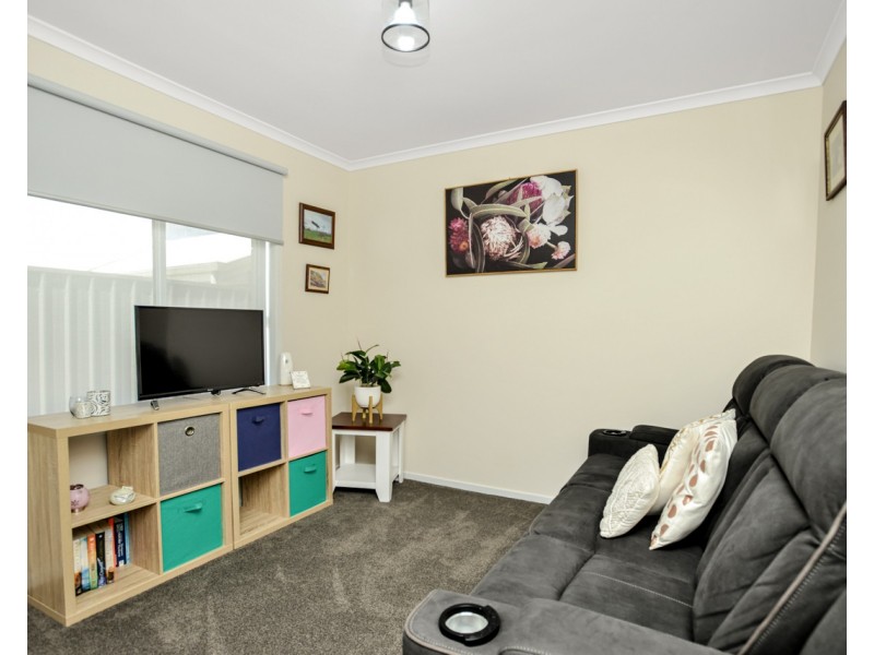 127 Excelsior Parade, Hindmarsh Island SA 5214