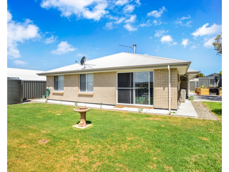 127 Excelsior Parade, Hindmarsh Island SA 5214