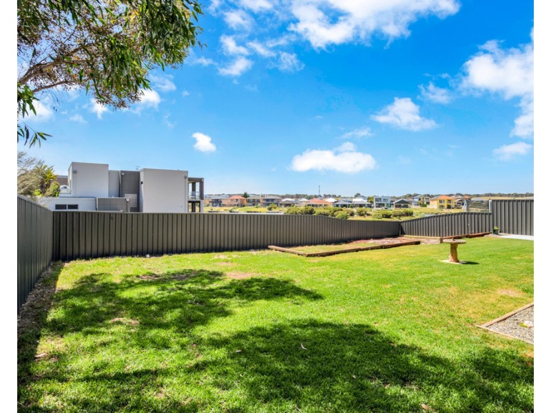 127 Excelsior Parade, Hindmarsh Island SA 5214