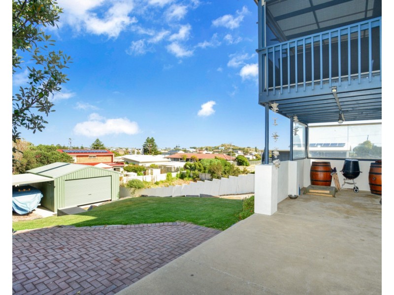 6 Aldam Avenue, Goolwa Beach SA 5214