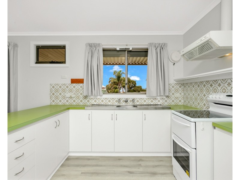 282 Port Elliot Road, Hayborough SA 5211