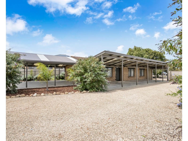 16 Willmett Road, Goolwa Beach SA 5214