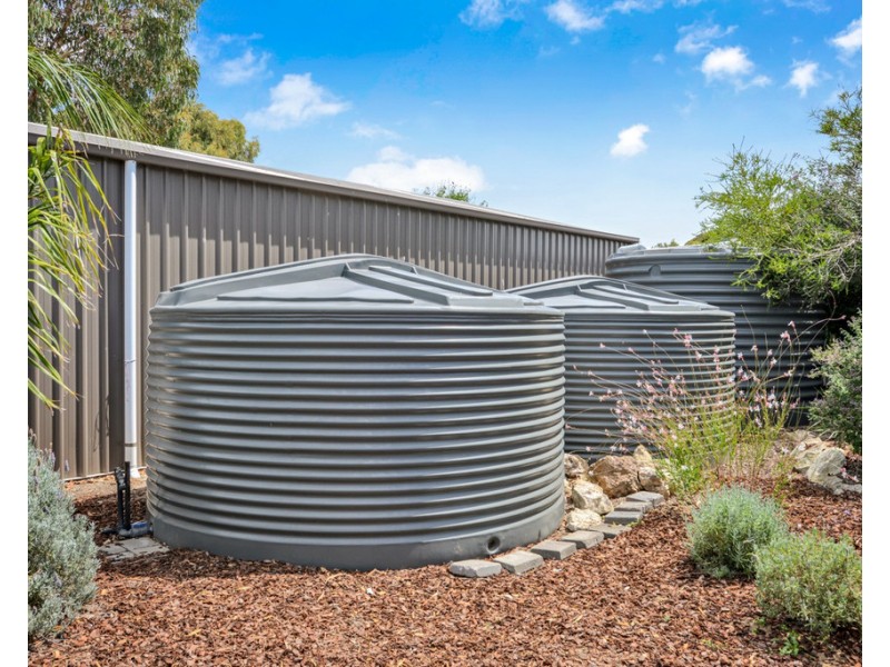 16 Willmett Road, Goolwa Beach SA 5214