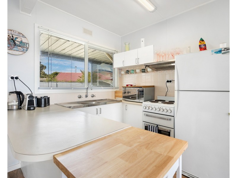 25 Sweetman Road, Goolwa South SA 5214