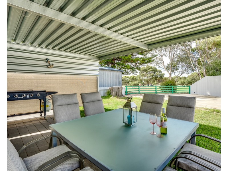 25 Sweetman Road, Goolwa South SA 5214
