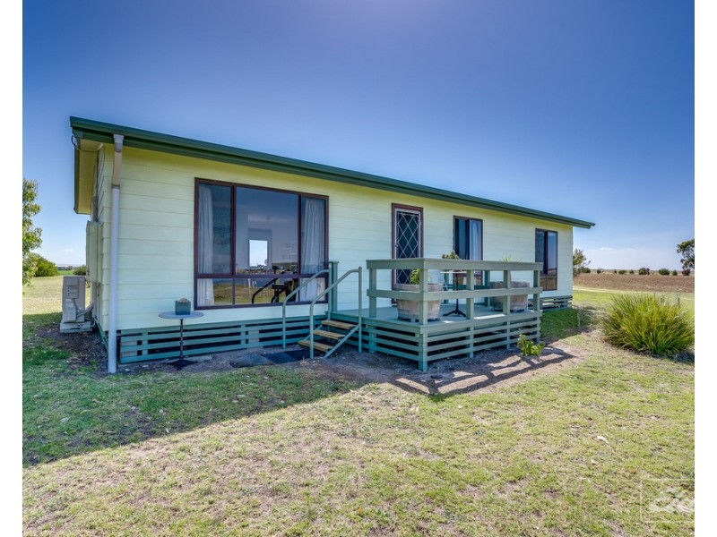 81 Sterling Downs Road, Currency Creek SA 5214