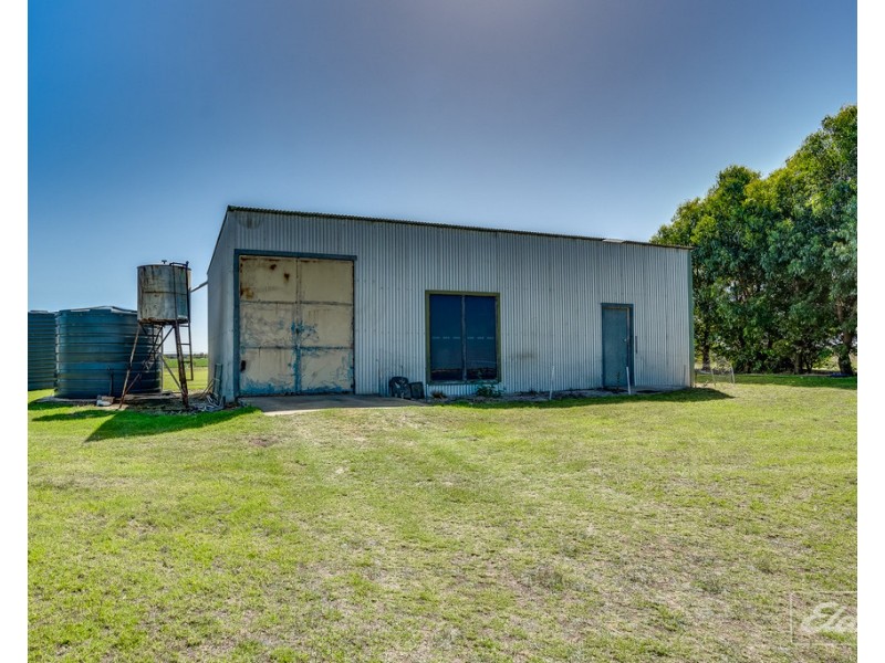 81 Sterling Downs Road, Currency Creek SA 5214